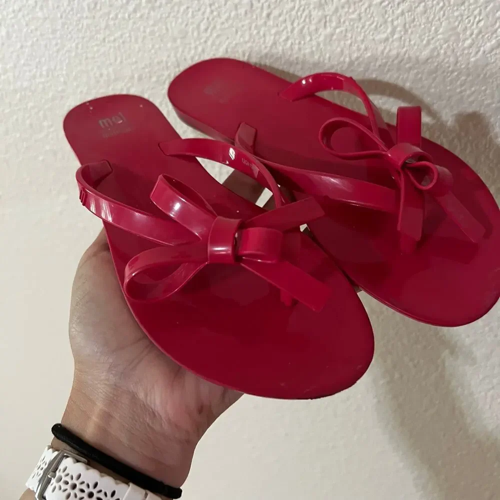 Mel dreamed by Melissa hot pink bow thong sandals GIRLS 3 PVC PLASTIC